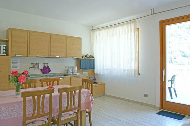 Appartamenti Chalet Al Lago อัลเลเก ภายนอก รูปภาพ
